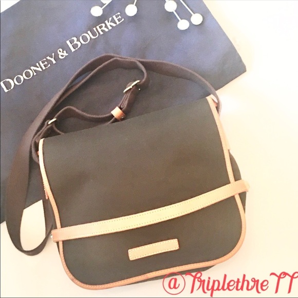 Dooney & Bourke Other - Dooney & Bourke Crossbody Messenger Bag🔥🔥